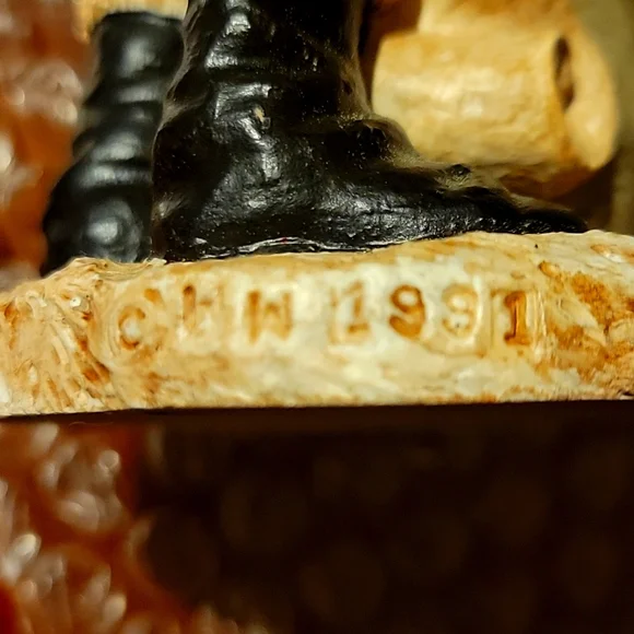 Vtg 1991 Stamped Santa Claus Christmas Story Good & Naughty List Statue Figurine - Picture 8 of 8